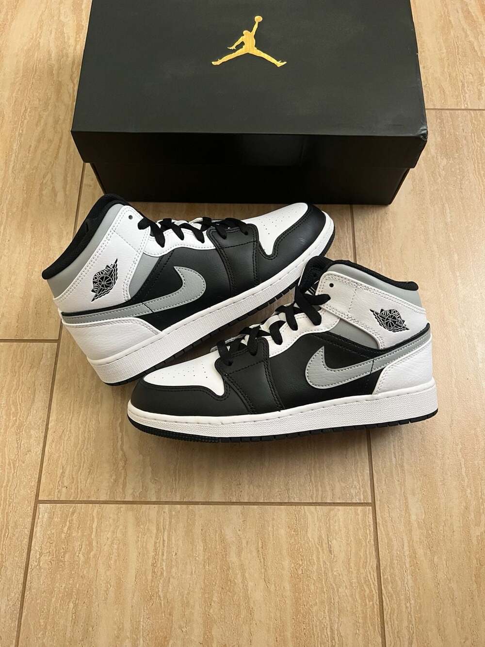 Size 6.5y - Nike Air Jordan 1 Mid White Shadow Black Light Smoke Grey